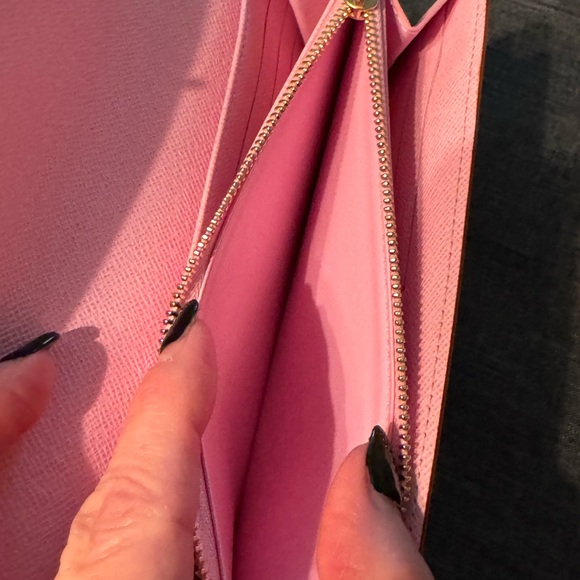 Louis Vuitton Multicolor White Wallet - full inclusion with authenticity card - Picture 5 of 8